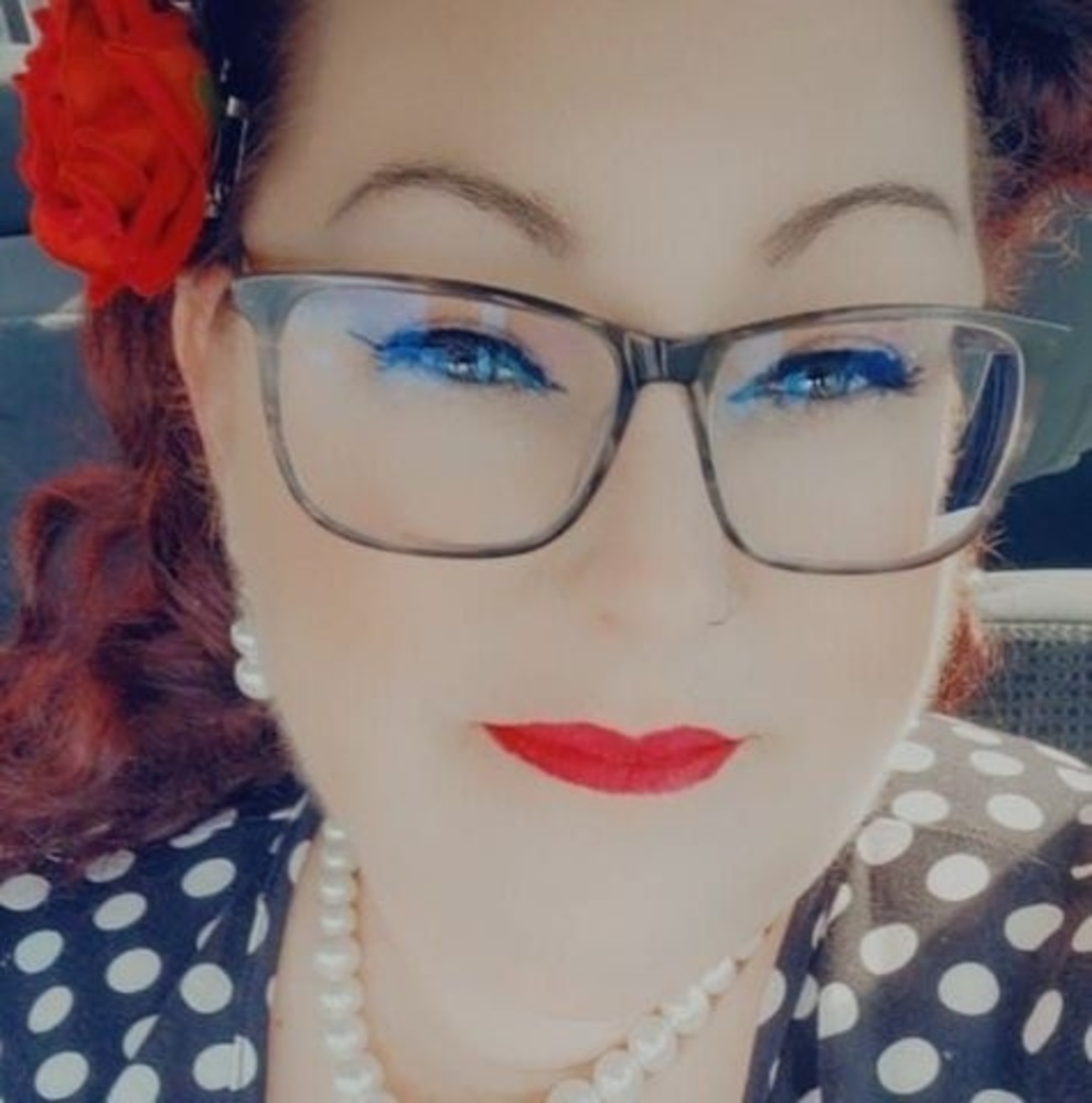 Meet your Posher, Beckah